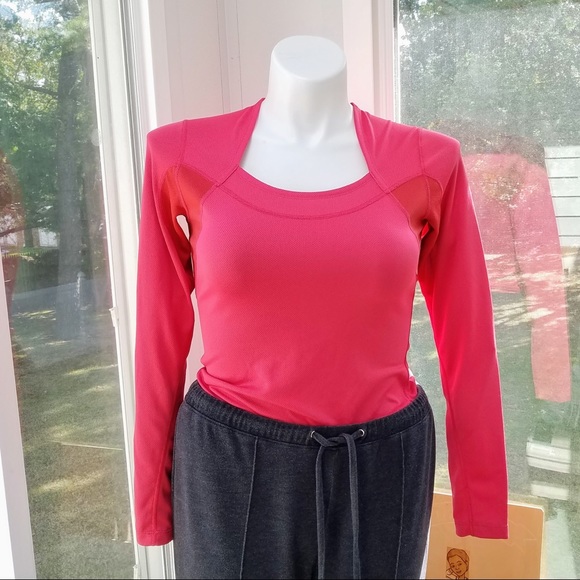 Patagonia Cerise Square-Neck Runshade Active Top - Picture 8 of 10